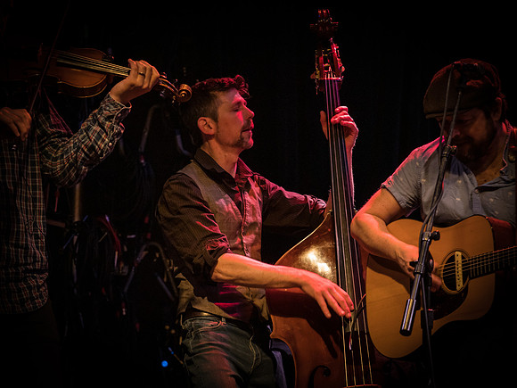 I Draw Slow @ The Tractor Tavern 03-14-2019-6