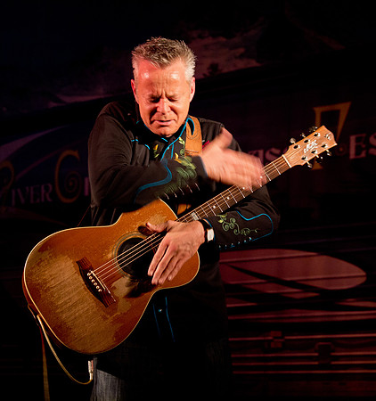 Tommy Emmanuel  @ The 2012 Rivercity Bluegrass Festival_-17