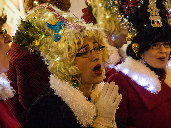 The Beaconettes @ The Great Figgy Pudding Caroling Contest 2012-7