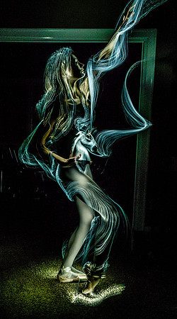 Lightpainting 3-26-18-12