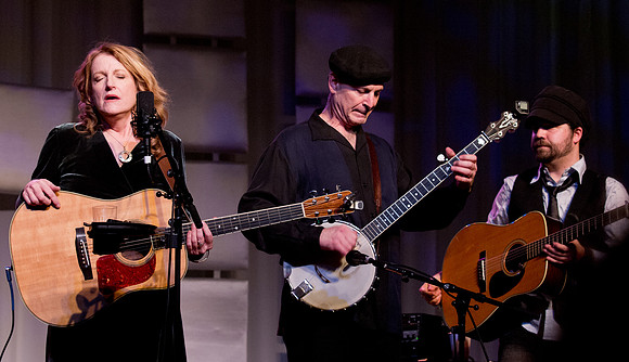 Claire Lynch @ Wintergrass 2012-12