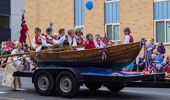 Syttende Mai Parade May 2012_-18