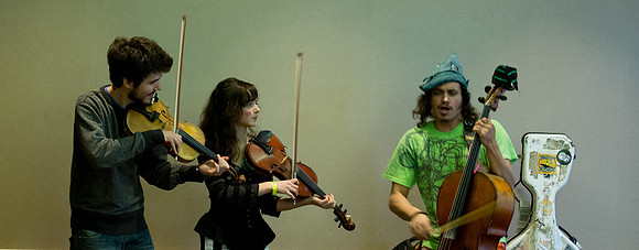 Rushad Eggleston with Alex and Tatiana Hargreaves Workshop @Wintergrass 2013-13
