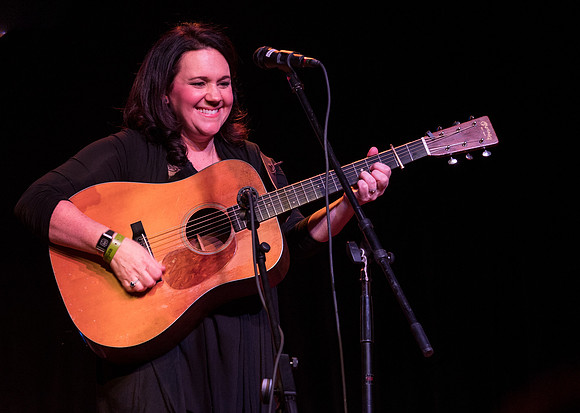 Kenny & Amanda Smith @ Wintergrass 2018-8