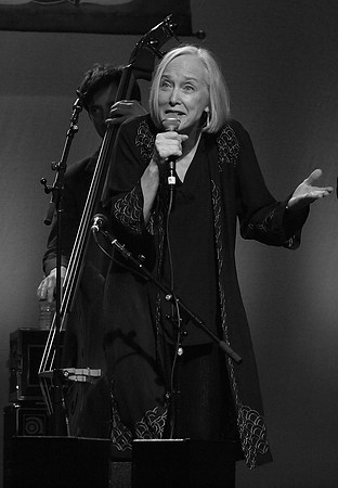 Laurie Lewis @ The Right Hands  @ Wintergrass 2011-21
