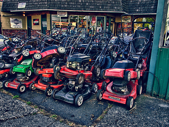 HDR Lawnmowers-3
