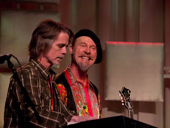 Joe Craven@ Wintergrass 2012-5
