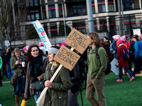 Seattle Womens March 2018 Set 2-10