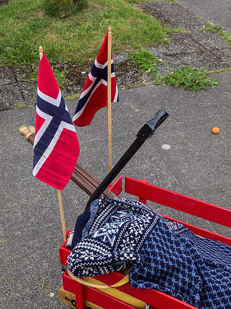 Syttende Mai Parade May 2012 Pre Parade Pictures-24