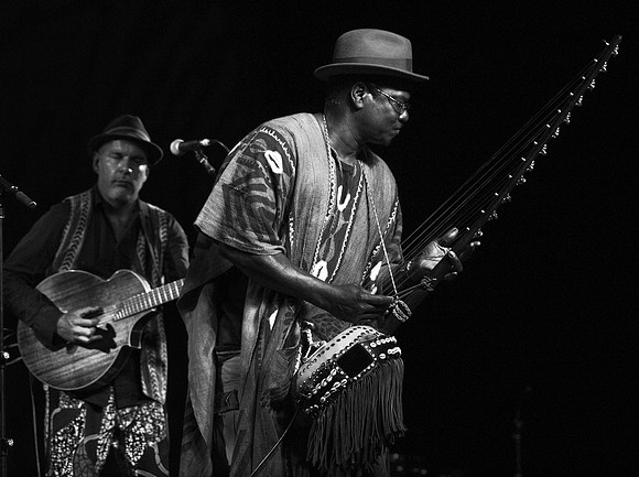 Mamajowali@ Wintergrass 2013-13