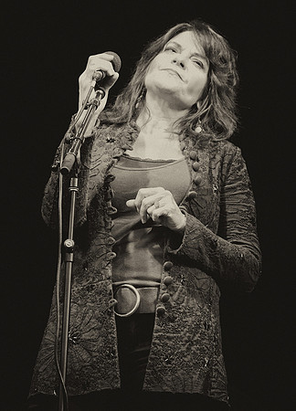 Rosanne Cash @ Zootunes 2012-4