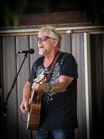 Michael O'Neill @ The 2012 Slowroots Festival-4