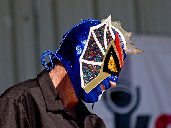 Los Straitjackets @ The 2011 Slowroots Festival-9