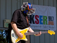 Los Straitjackets @ The 2011 Slowroots Festival-8