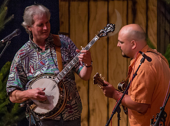 Frank Solivan & Dirty Kitchen @ The Bluegrass From The Forest 2012-18