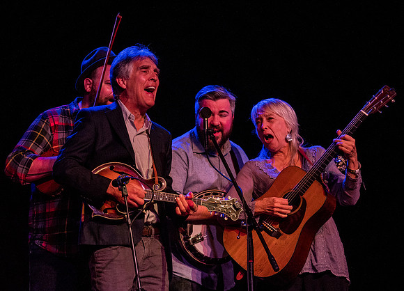 Laurie Lewis & The Right Hands @ Wintergrass 2018-30