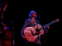Laurie Lewis & The Right Hands @ Wintergrass 2018-12