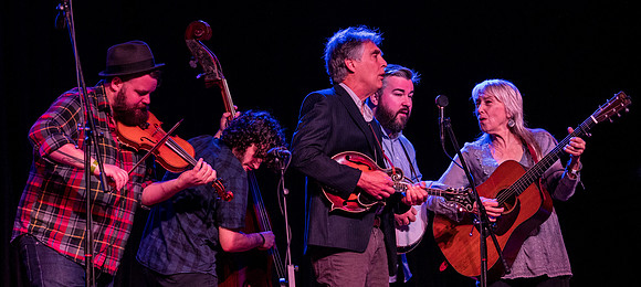 Laurie Lewis & The Right Hands @ Wintergrass 2018-10
