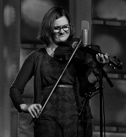 Della Mae@ Wintergrass 2012-5