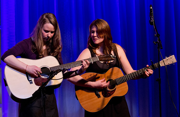Della Mae@ Wintergrass 2012-10