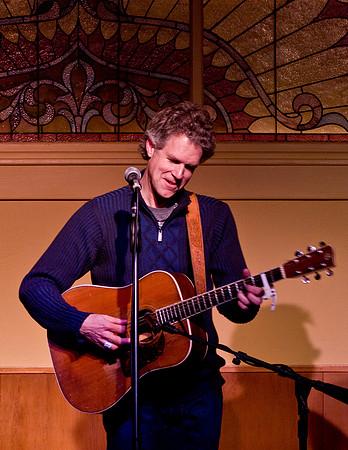 Chris Jones & The Night Drivers @ The Thumbnail Theatre 4-2-2011-9