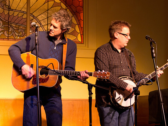 Chris Jones & The Night Drivers @ The Thumbnail Theatre 4-2-2011-3