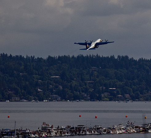 The Blue Angels @ Lake Washington 2011 Seafair-3