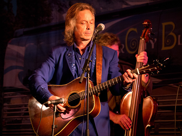 Jim Lauderdale  @ The 2012 Rivercity Bluegrass Festival_-2