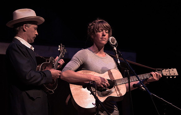 Caleb Klauder & Reeb Wilms @ Bluegrass From The Forest 2018-12