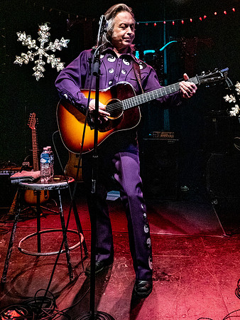 Jim Lauderdale @ The Tractor Tavern 12-4-18