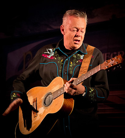Tommy Emmanuel  @ The 2012 Rivercity Bluegrass Festival_-10