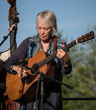 Laurie Lewis & The Right Hands @ The Hovander Bluegrass Festival 2018-3