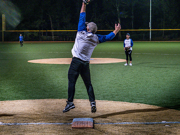 Axia Home Loans Softball 9-11-18-59
