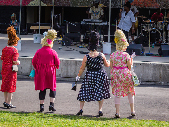 The Beaconettes @ 50th Anniversary of the Space Needle-2