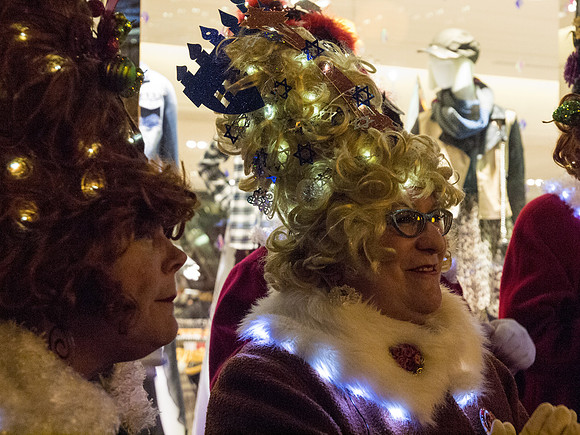 The Beaconettes @ The Great Figgy Pudding Caroling Contest 2012-26