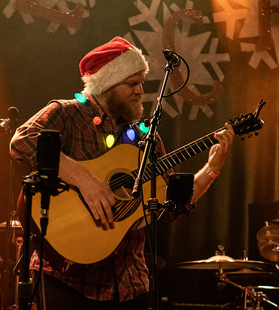 Cascade Crescendo @ The Polecat Yuletide Celebration 12-7-2018-3