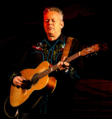 Tommy Emmanuel  @ The 2012 Rivercity Bluegrass Festival_-3