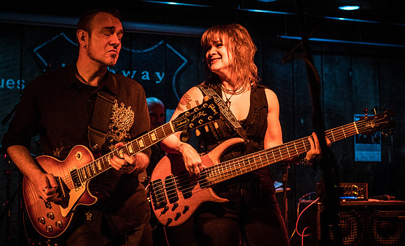 Lisa Mann and Her Really Good Band @ HWY 99 3-31-18-32