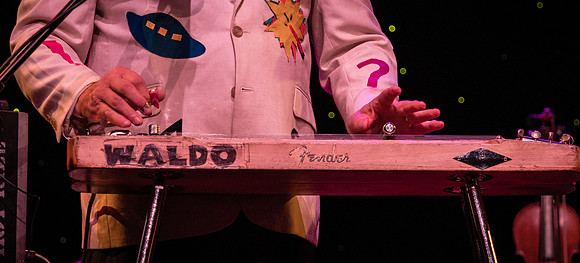 Red Knuckles & The Trailblazers @ The Triple Door 1-17-18-18