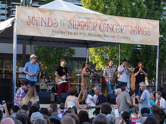 The Paperboys @ University Village August 2012-15