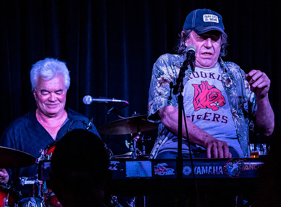 Commander Cody @ 9 Wallis Club Beverly, MA Set 1-30