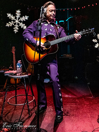Jim Lauderdale @ The Tractor Tavern 12-4-18