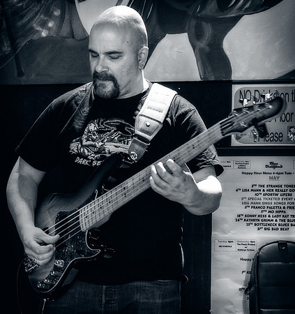 Kevin Selfe & The Tornadoes @ The Blue Diamond 5-5-19-30