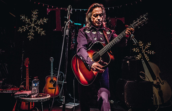 Jim Lauderdale @ The Tractor Tavern 12-4-18-3