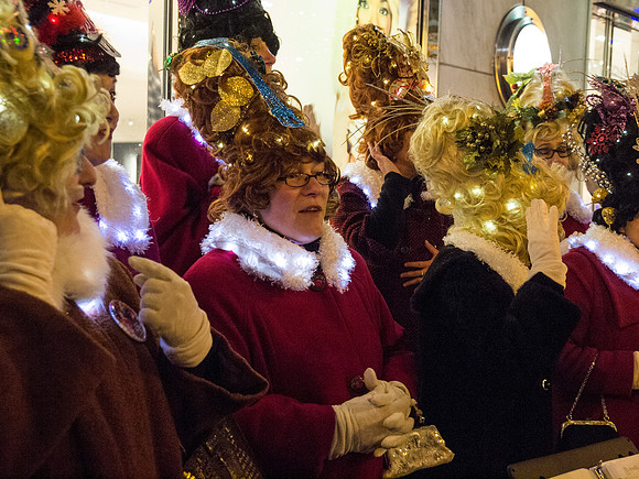 The Beaconettes @ The Great Figgy Pudding Caroling Contest 2012-9