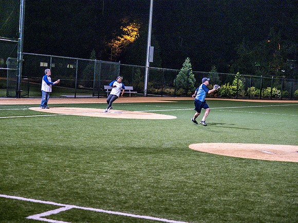 Axia Home Loans Softball 9-11-18-50