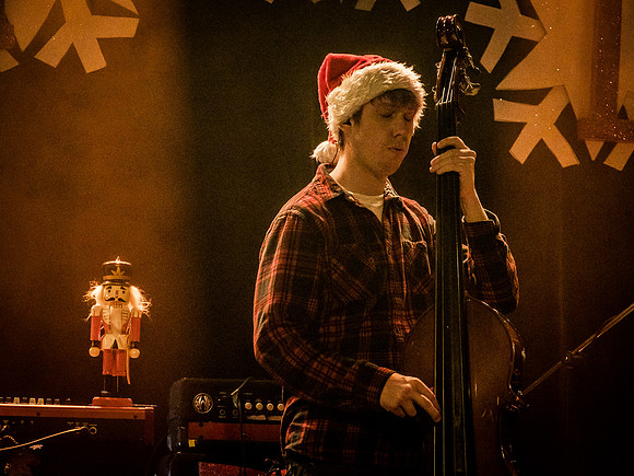 Cascade Crescendo @ The Polecat Yuletide Celebration 12-7-2018-5
