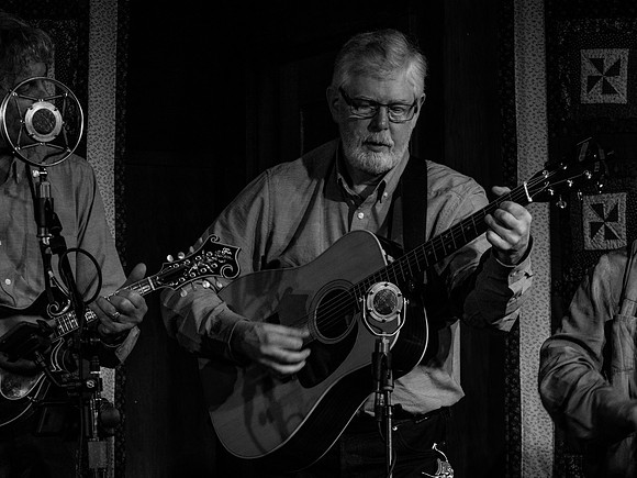 Cascade Creek @ The Maltby Benefit 2018-12