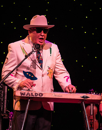 Red Knuckles & The Trailblazers @ The Triple Door 1-17-18-21