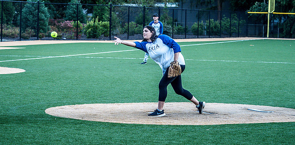 Axia Home Loans Softball 9-25-18_-96